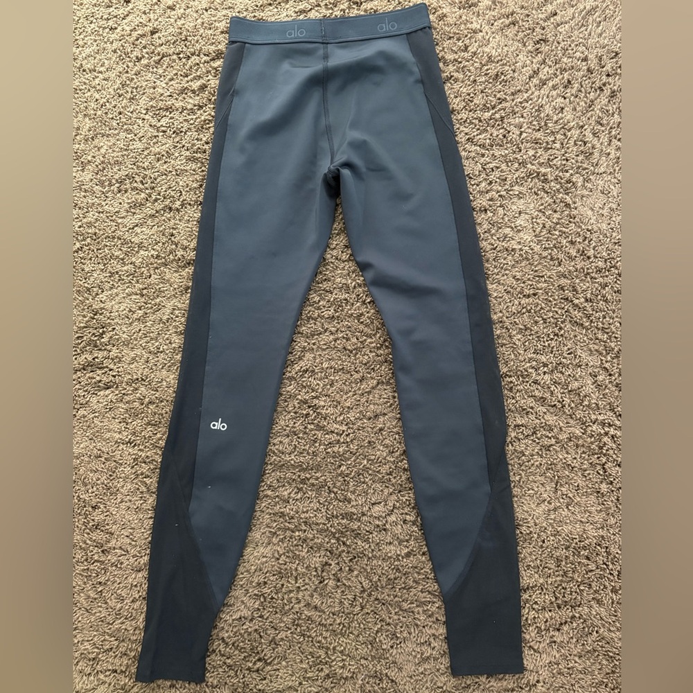 ALO Yoga Black Airlift High-Waist Leggings